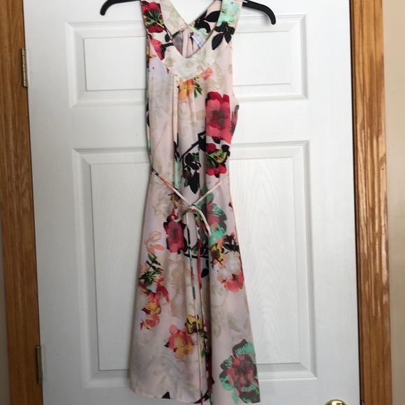 New York & Company Dresses & Skirts - New York & Co Sleeveless Floral Dress - M